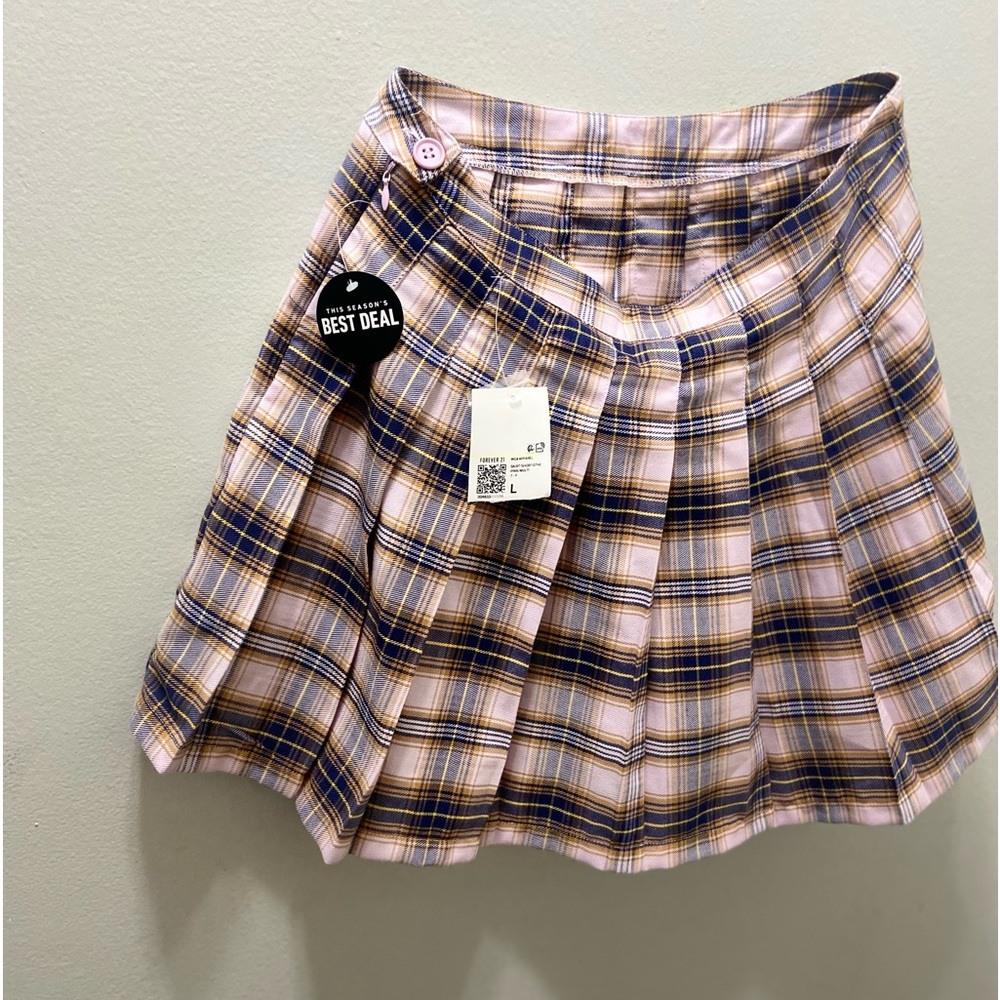 Pleaded skirt
